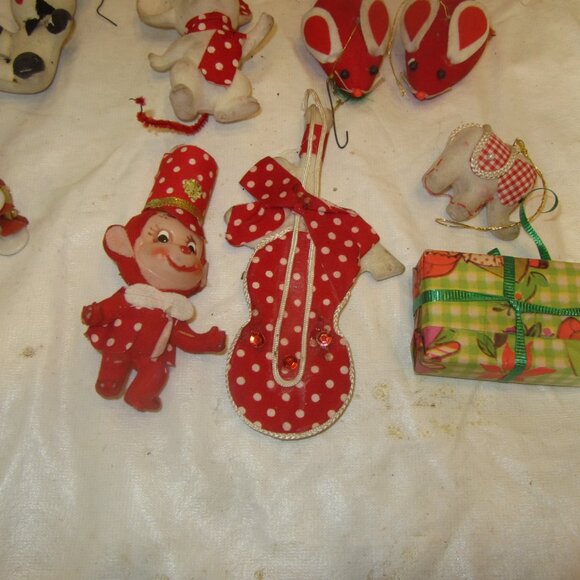 VTG FLOCKED ORNAMENTS, SET OF 12, OLD TYPE ORNAMENTS - Picture 5 of 7